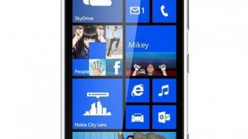 Nokia Lumia 620 [8GB/White/English]o