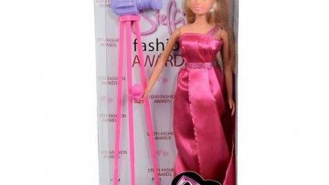 Simba - Steffi Love Fashion Reporter