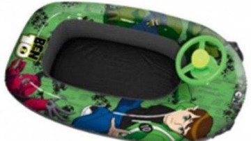 Simba - Ben 10 Boat With Steering Wheel