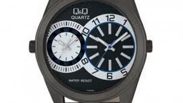 QQ Mens Two Time Zone Analog Dress Watch [C182J535Y]