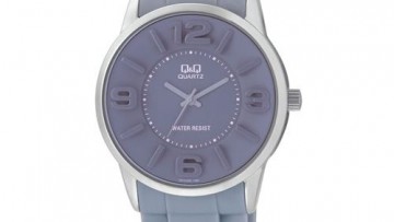 QQ Womens Purple Analog Sports Watch [Q674J325Y]