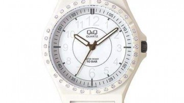 QQ Womens Analog Sports Watch [VQ98J002Y]