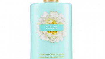 Victoria's Secret Lost in Fantasy Hydrating Body Lotion 250ml