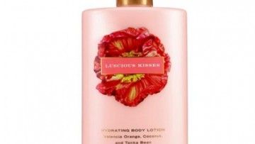 Victoria's Secret Luscious Kisses Hydrating Body Lotion 250 ml