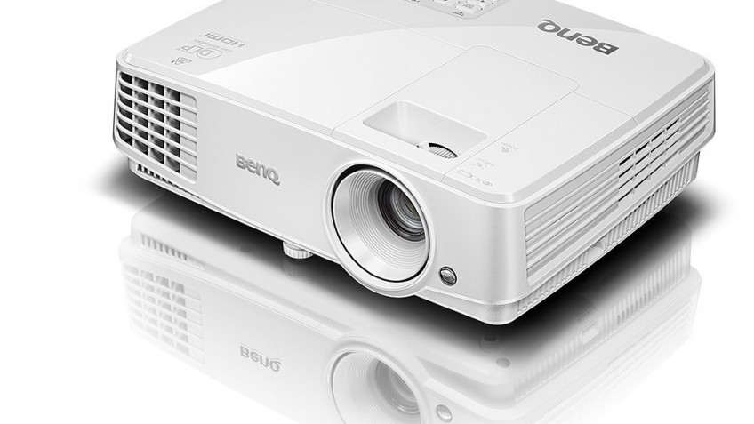 BenQ MX525 XGA 3200 Lumens 3D Ready Projector with HDMI 1.4A