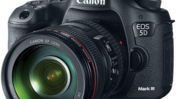 Canon EOS 5D MARK III 24-105L IS USM Lens Kit DSLR