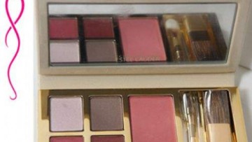 Estee Lauder Deluxe Palette with Blush, Eye shadowLipstick