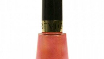 Revlon Nail Polish - Kiss Me Coral