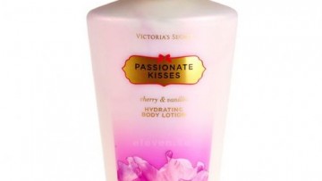 Victoria's Secret passionate kisses Body lotion 250ml