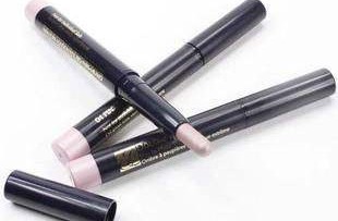 Estee Stay-In-Place Shadowstick In Pink Shell