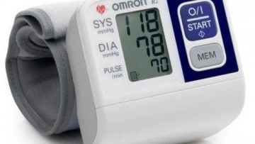 Omron Digital Blood Pressure Monitor R2