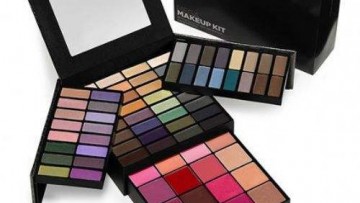 Victoria's Secret MEGA MAKEUP KIT 90 Items