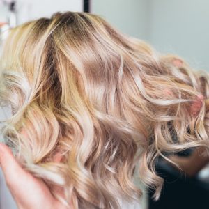 Revive Your Look With Vibrant Roots! Say Goodbye To Dull Hair HAIRDRESSER Shop Online at Special Price from UAE Mega Deals