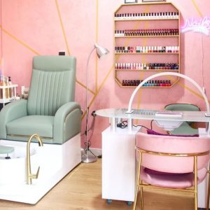 Stylish Haircuts & Color Treatments – Cuts, Touch-ups & Highlights HAIRDRESSER Shop Online at Special Price from UAE Mega Deals