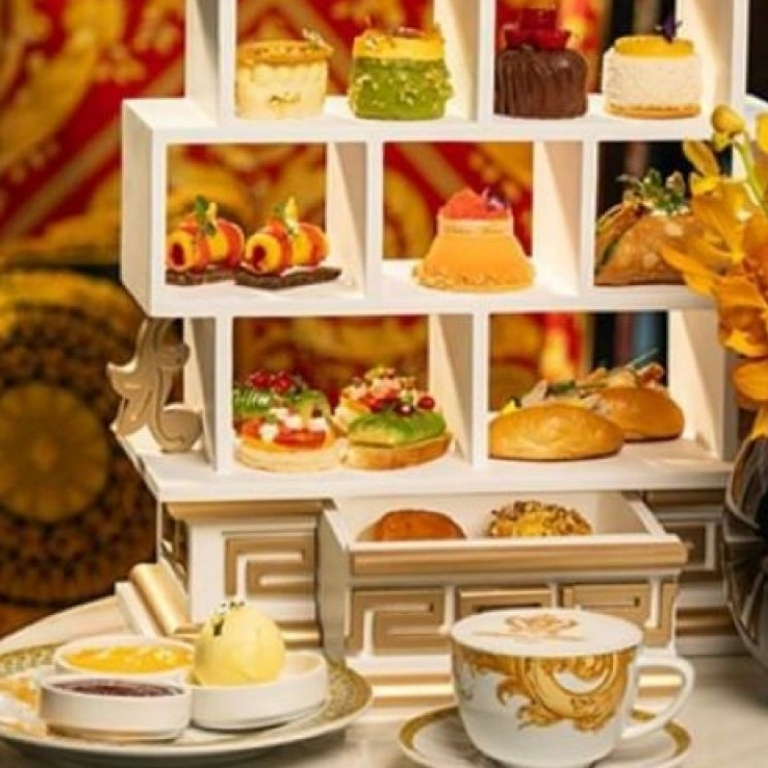 High Tea at Mosaico  Palazzo Versace