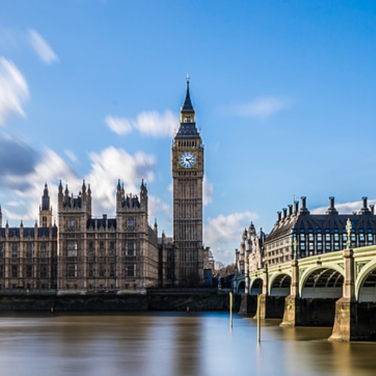 London British Royalty walking tour including Changing Of The Guard  Ritz Hotel (W1J 9BR)
