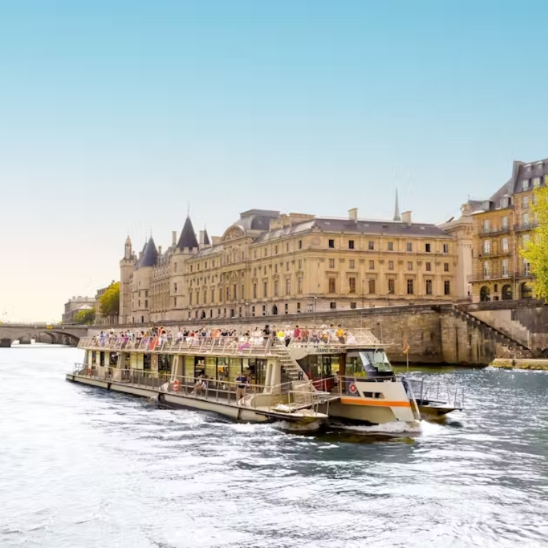 Seine River: Sightseeing Cruise from the Eiffel Tower  Port de la Bourdonnais