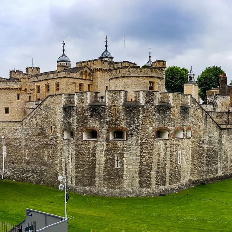 Tower of London and Crown Jewels Tickets  Tower of London