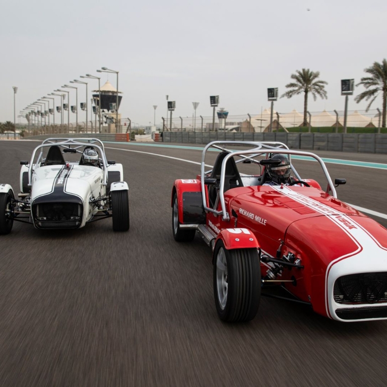 Yas Marina Circuit Passenger Ride - Caterham Seven 360  Yas Marina Circuit