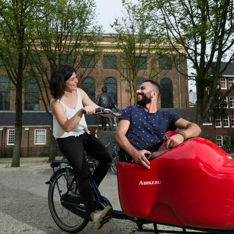 Amsterdam: Guided Bike Tour  Tesselschadestraat 1-E