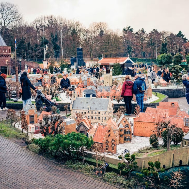 The Hague: Madurodam Miniature Park Entry Ticket  Madurodam