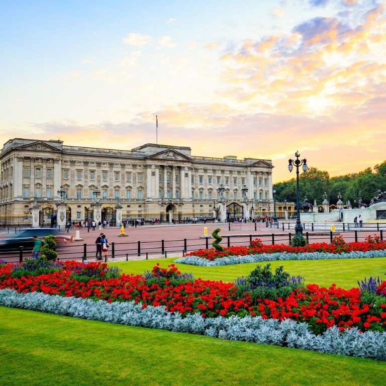 Buckingham Palace State Rooms  Buckingham Palace